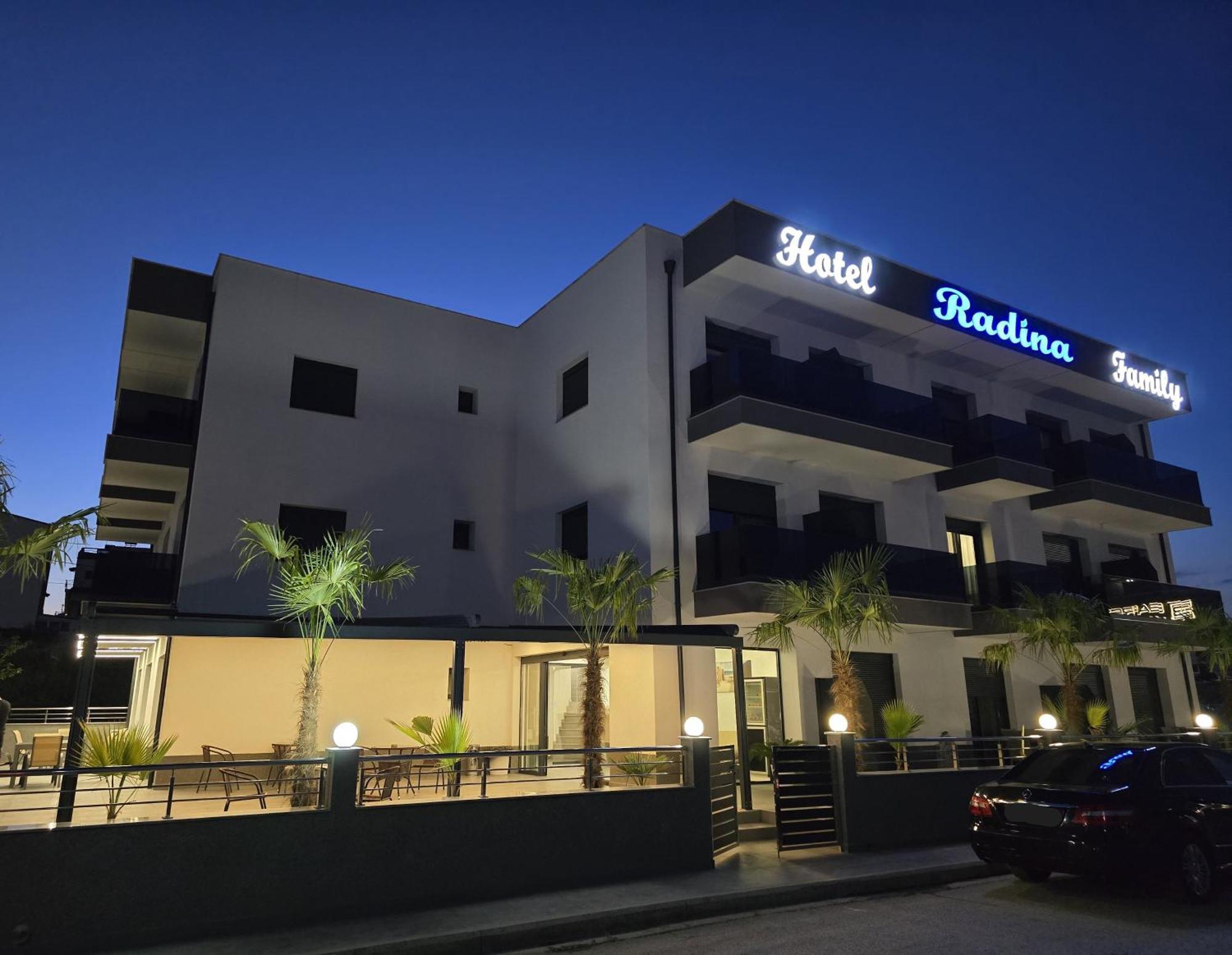 Radina Family Aparthotel Kallithea  Εξωτερικό φωτογραφία